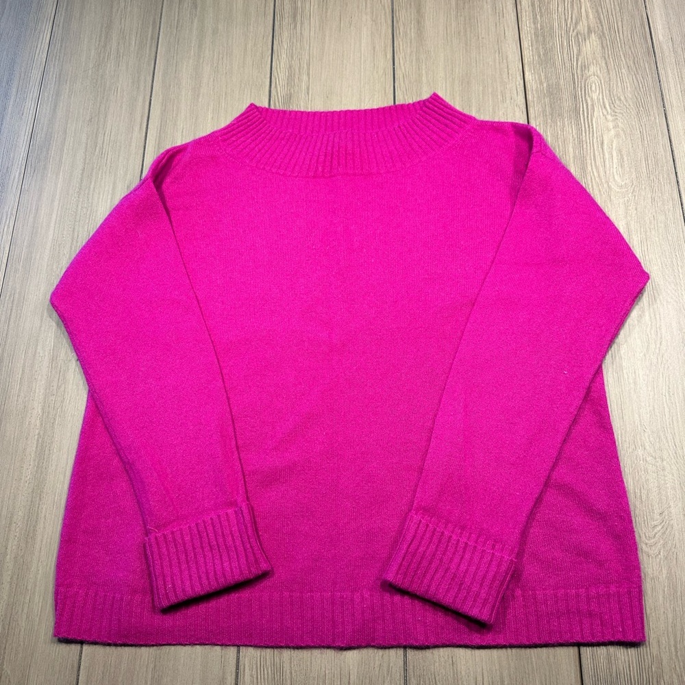 100% Cashmere fushcia sweater, good condition, mild wear, sz small.
